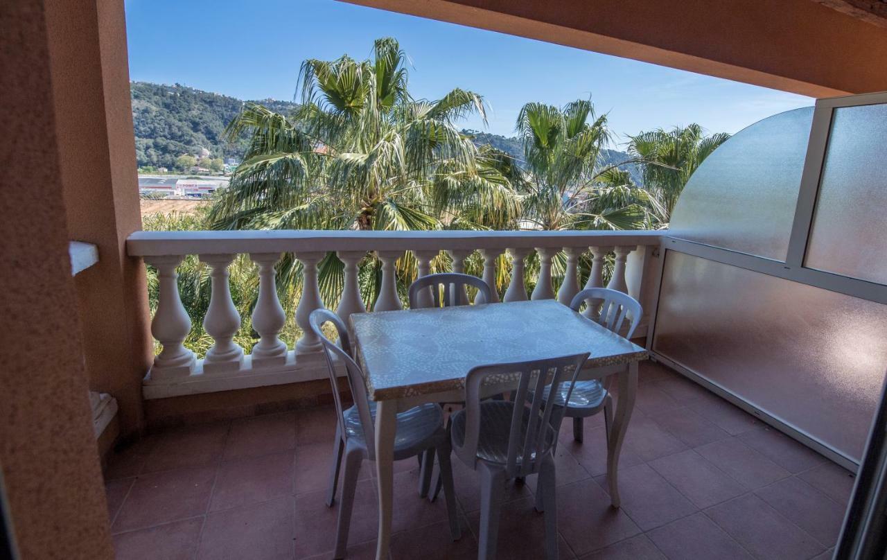 Appart Hotel Lou Castelet Carros Exterior foto